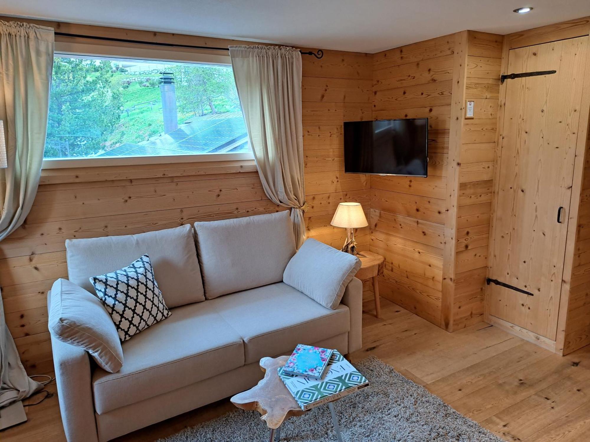 Hotel Chesa Staila La Punt-Chamues-ch Eksteriør billede